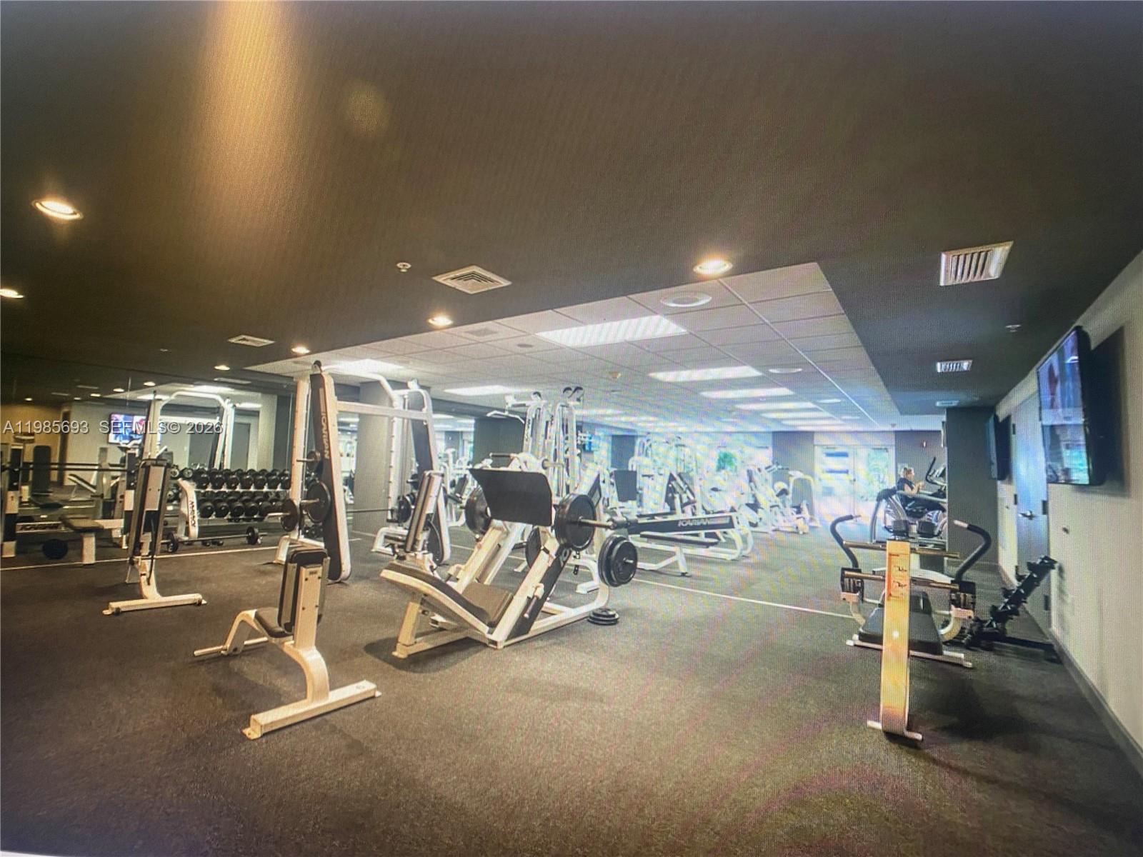 FORTUNE HOUSE CONDO - Residential Lease