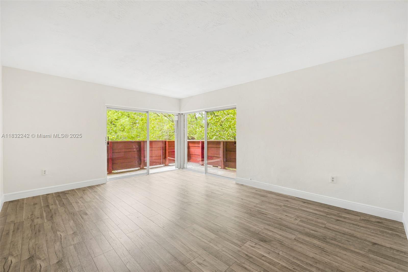 VILLA CAPRI CONDO - Residential