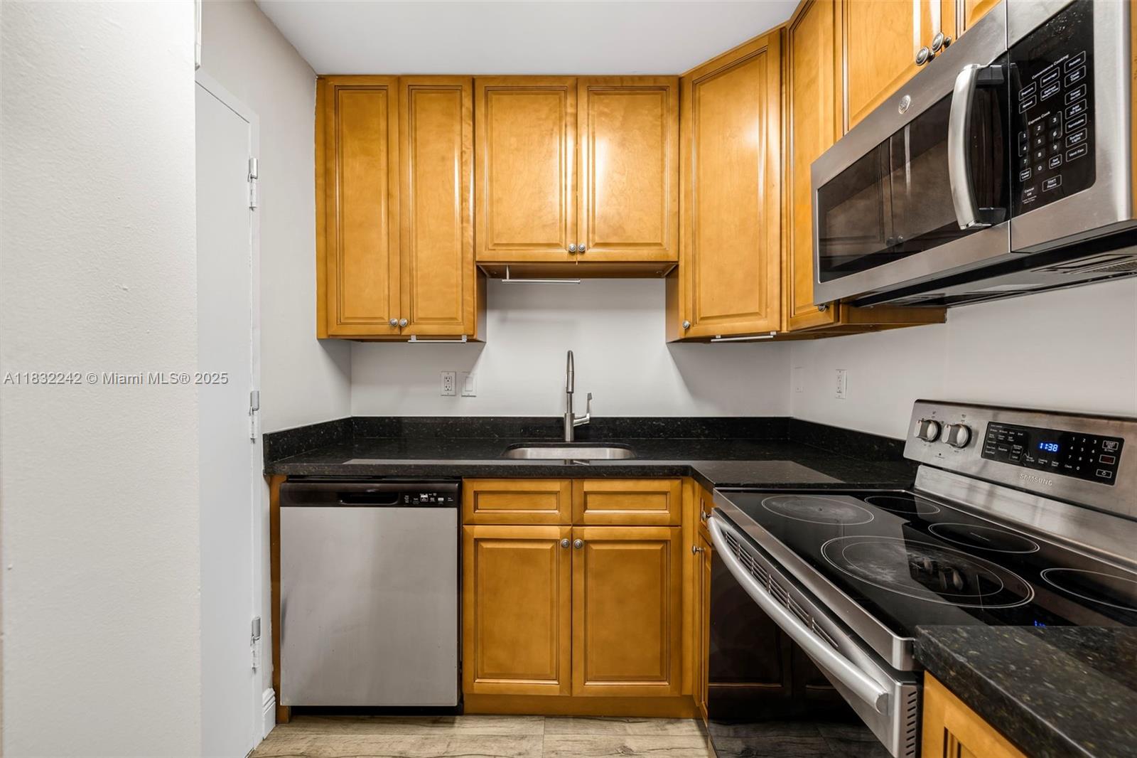 VILLA CAPRI CONDO - Residential