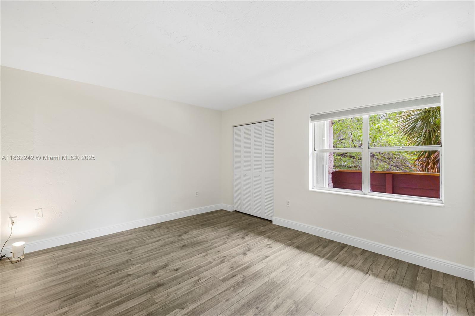 VILLA CAPRI CONDO - Residential