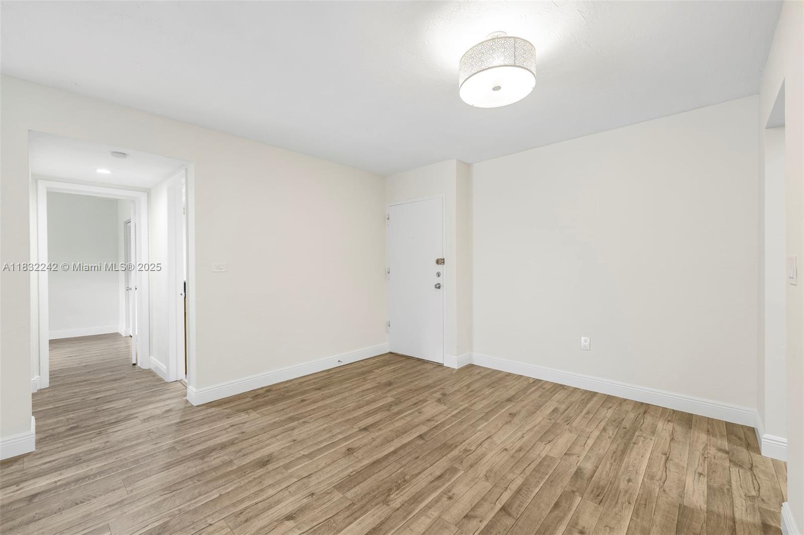 VILLA CAPRI CONDO - Residential