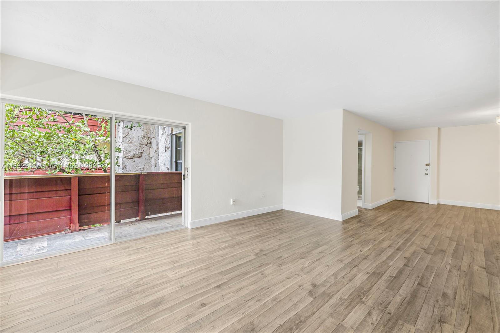 VILLA CAPRI CONDO - Residential