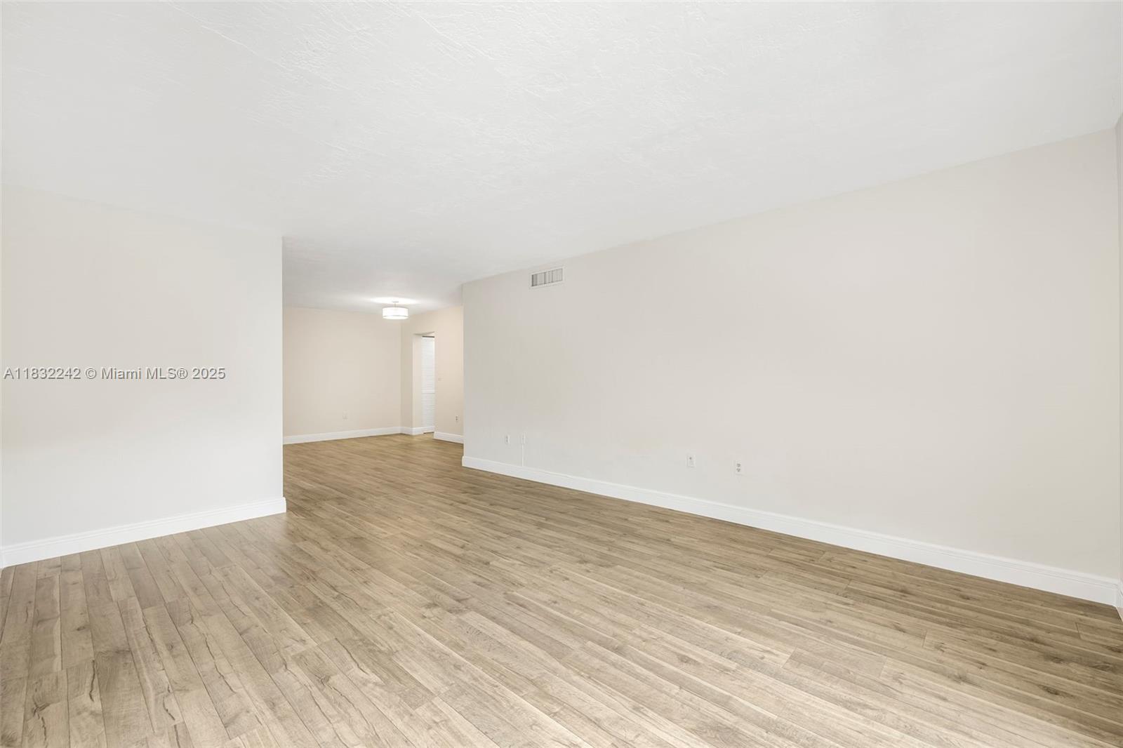 VILLA CAPRI CONDO - Residential