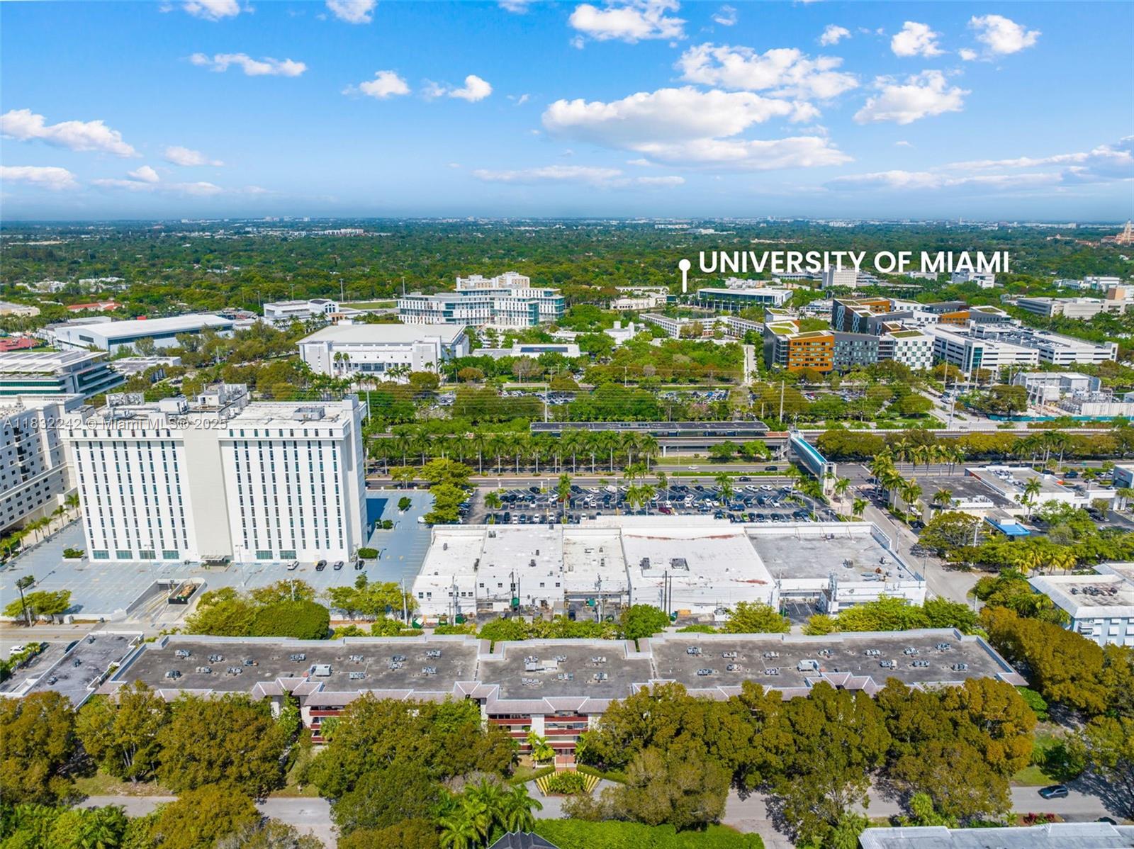 VILLA CAPRI CONDO - Residential