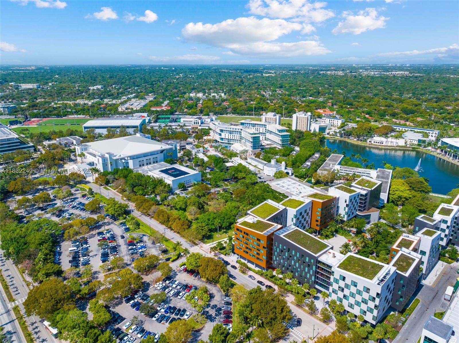 VILLA CAPRI CONDO - Residential