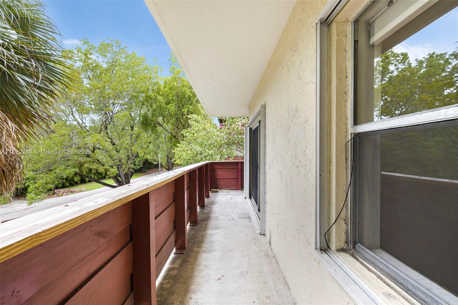 VILLA CAPRI CONDO - Residential