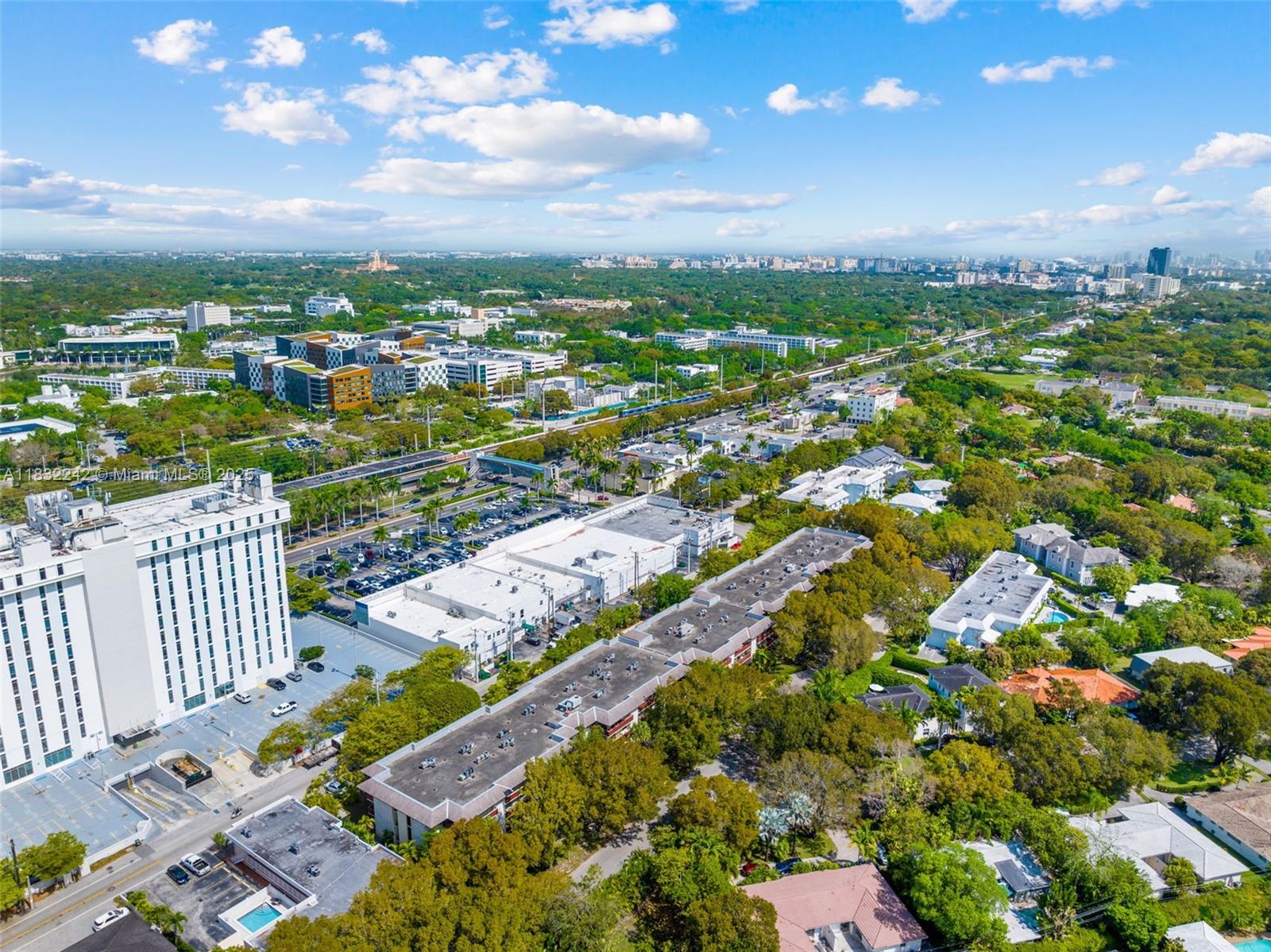 VILLA CAPRI CONDO - Residential