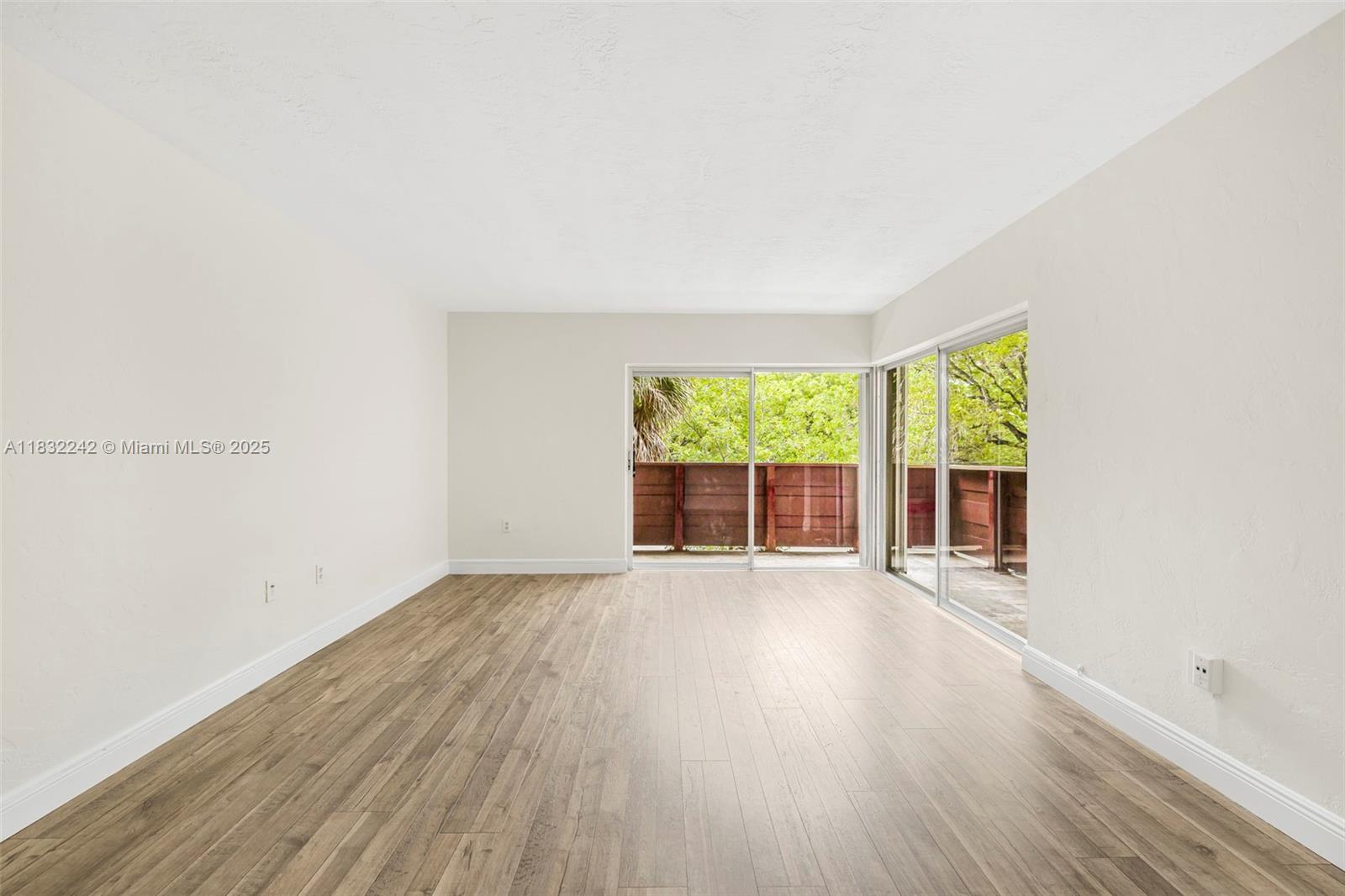 VILLA CAPRI CONDO - Residential