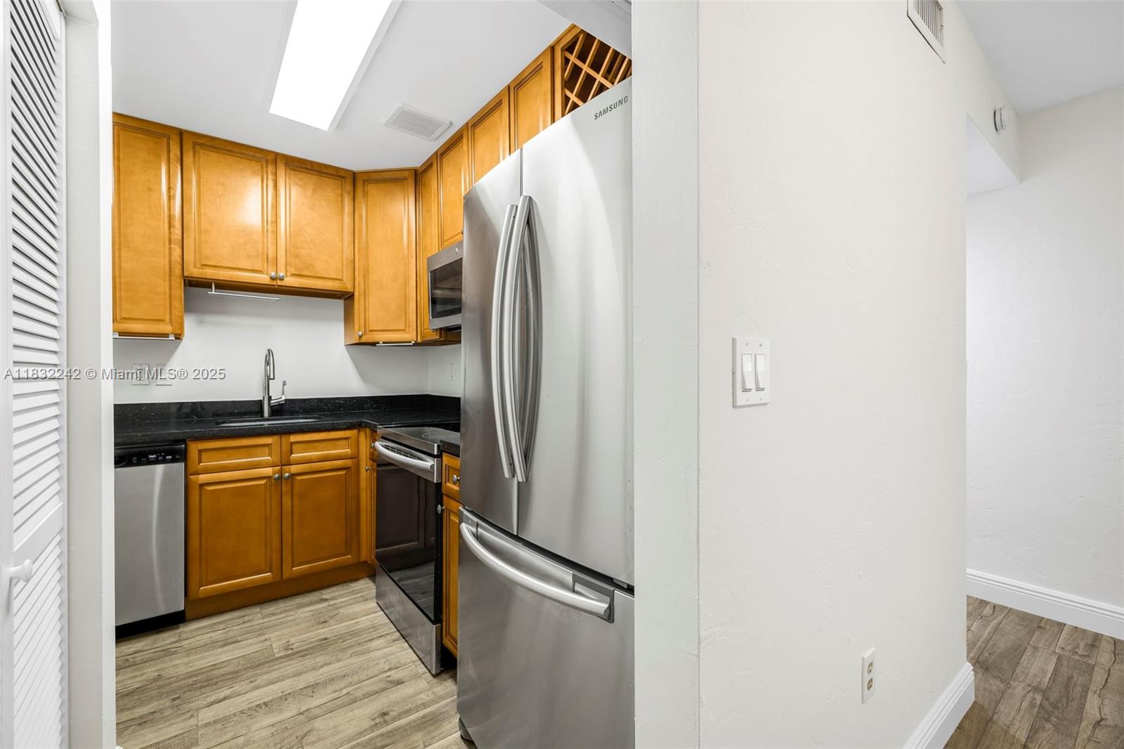 VILLA CAPRI CONDO - Residential