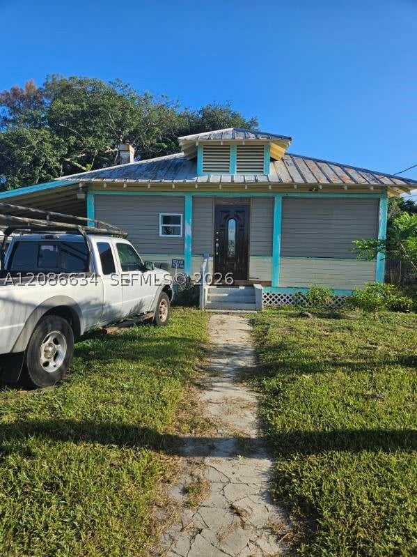 Photo of 1124 Boston Ave, Fort Pierce, FL 34950 (MLS # A12086634)