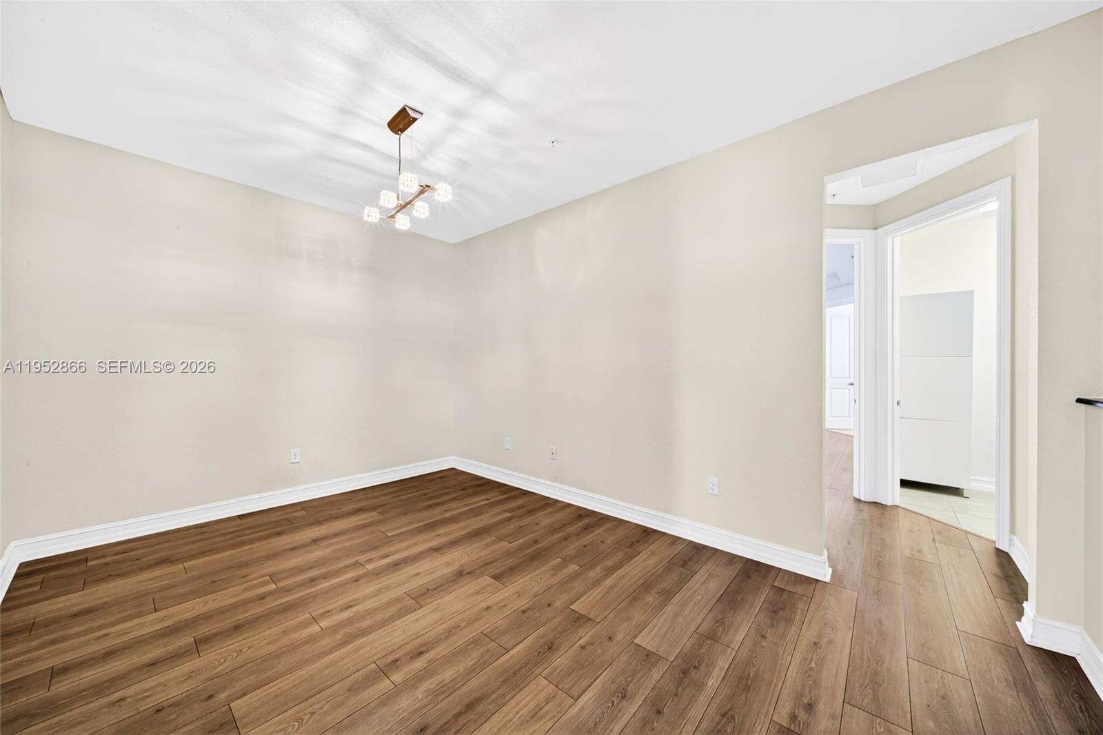 PEMBROKE LAKES SOUTH - Residential