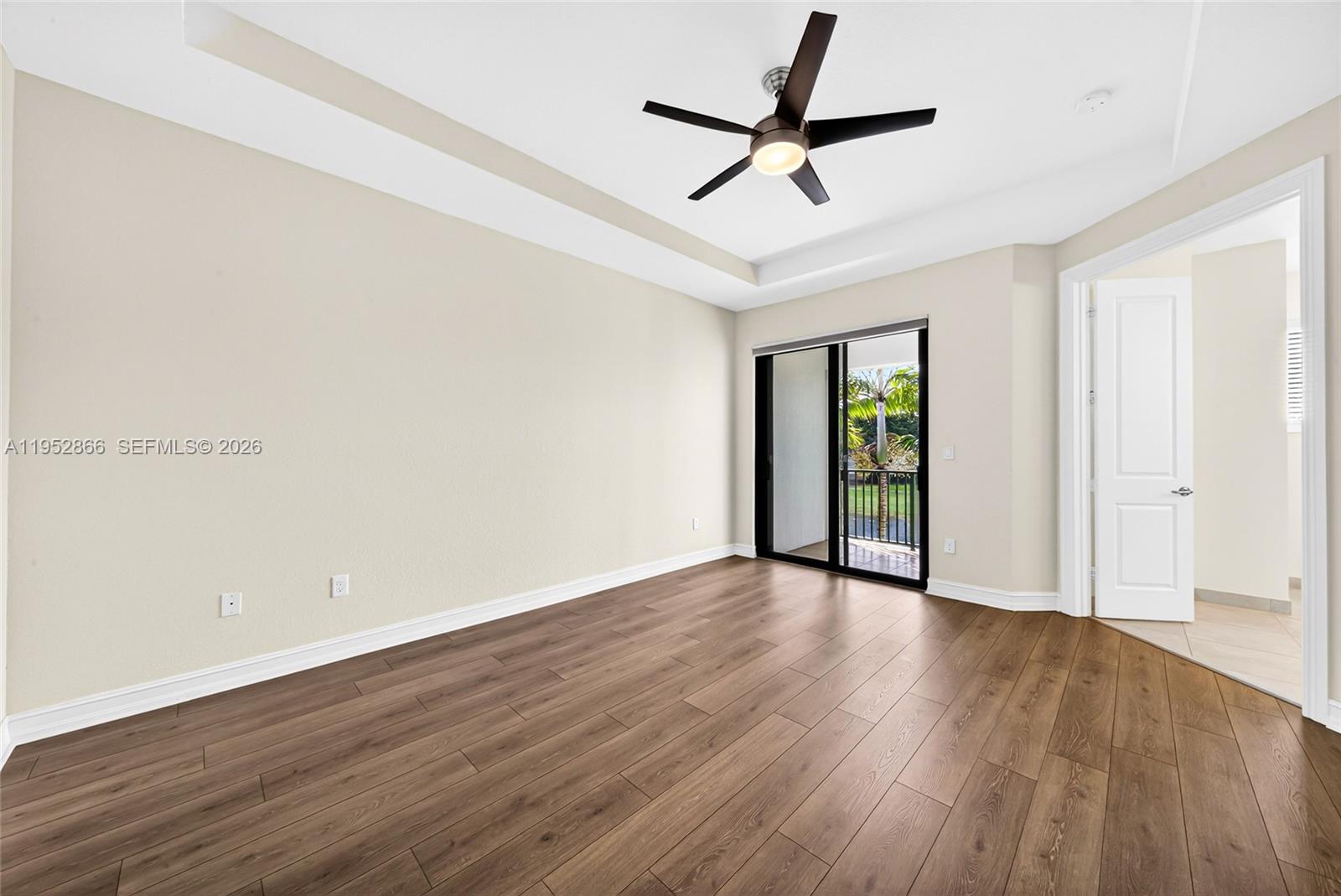 PEMBROKE LAKES SOUTH - Residential