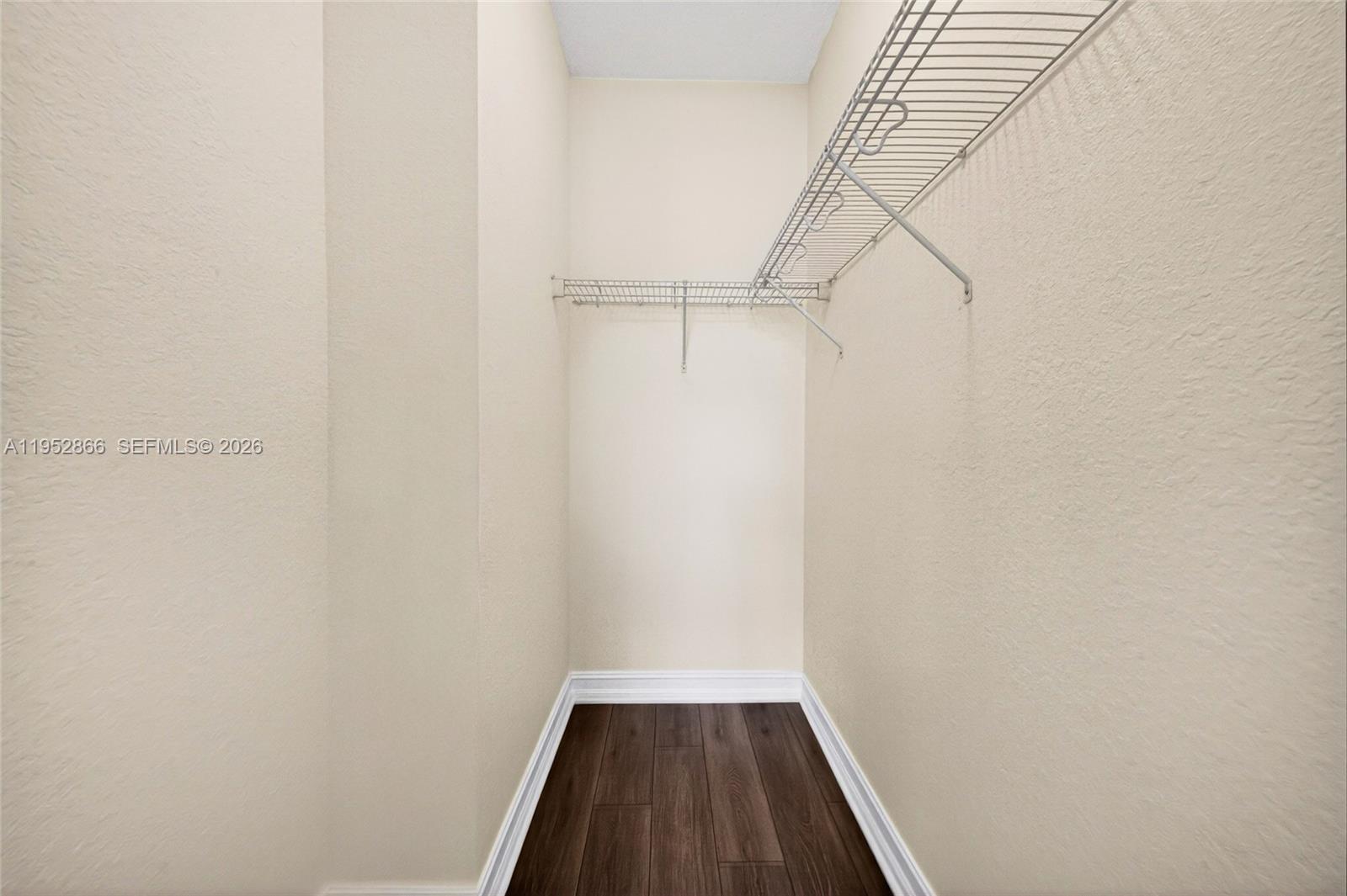 PEMBROKE LAKES SOUTH - Residential