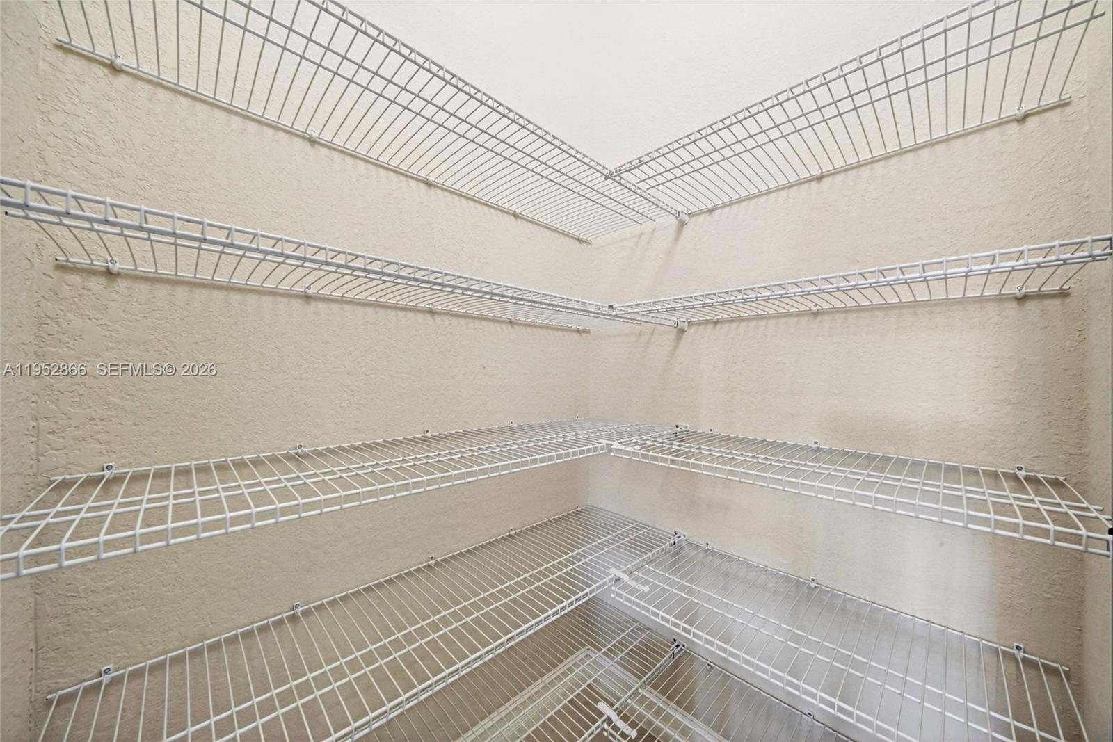 PEMBROKE LAKES SOUTH - Residential