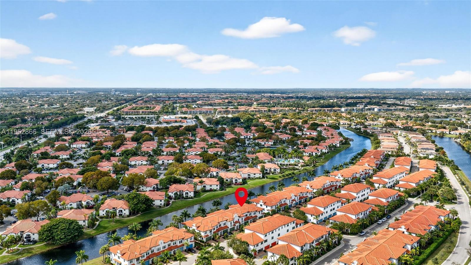 PEMBROKE LAKES SOUTH - Residential