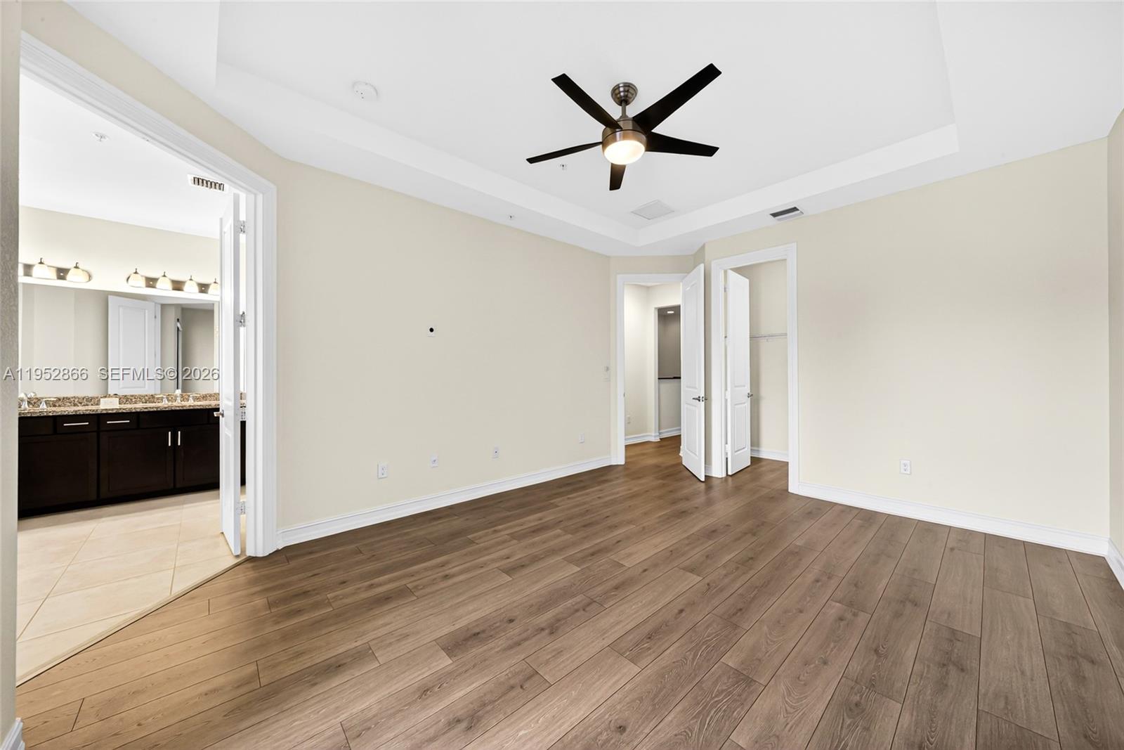 PEMBROKE LAKES SOUTH - Residential