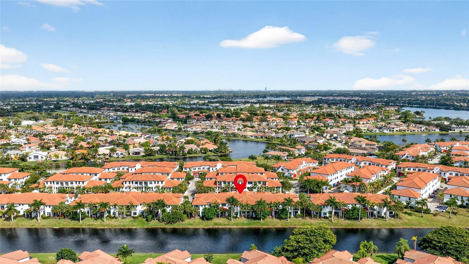 PEMBROKE LAKES SOUTH - Residential