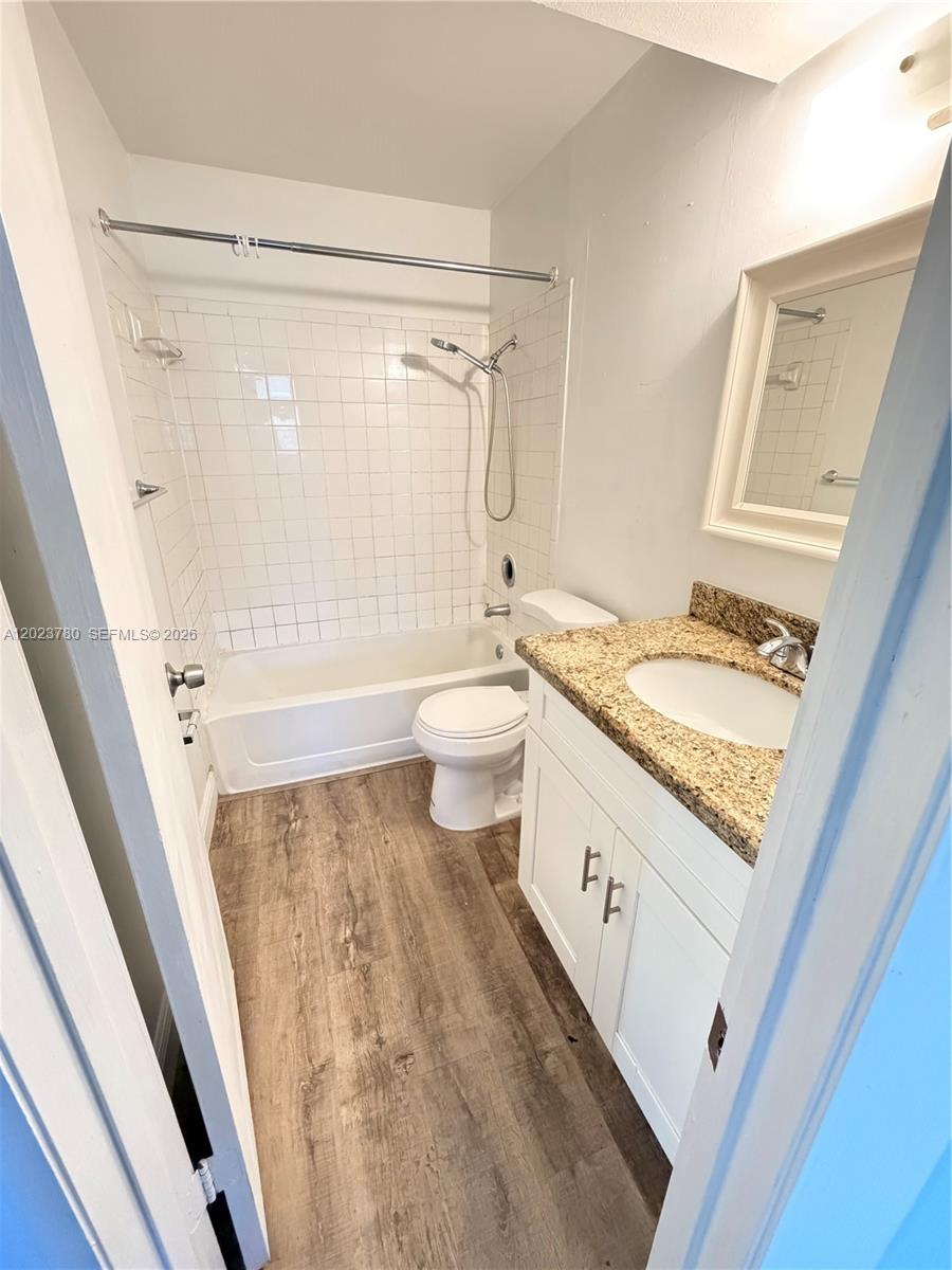 PRESERVE AT AVERY LAKES - Residential Lease