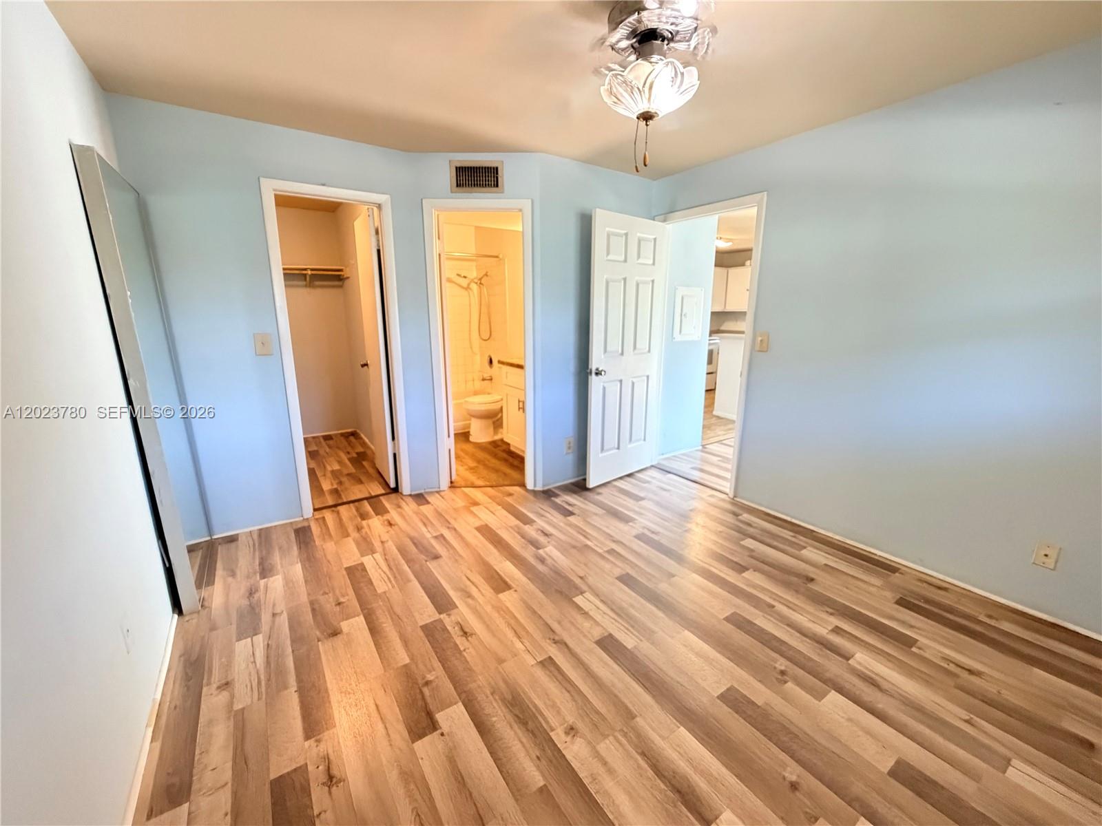 PRESERVE AT AVERY LAKES - Residential Lease