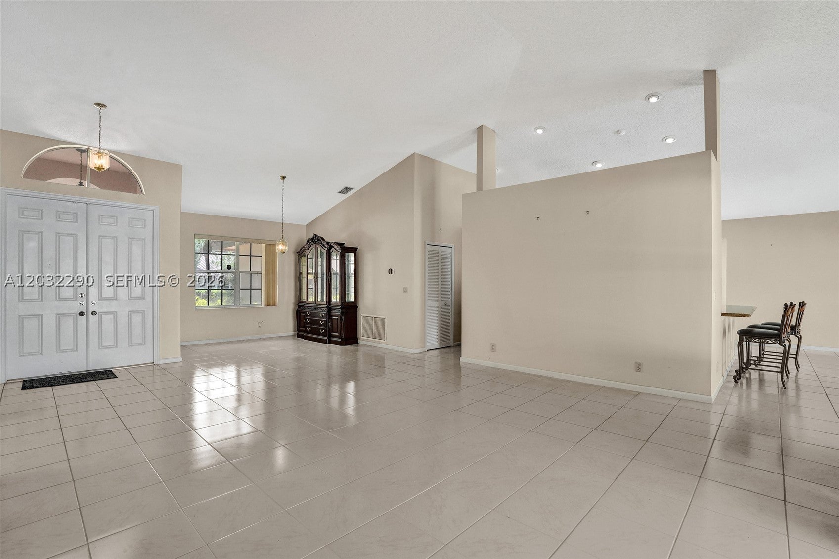8269 NW 40th Ct