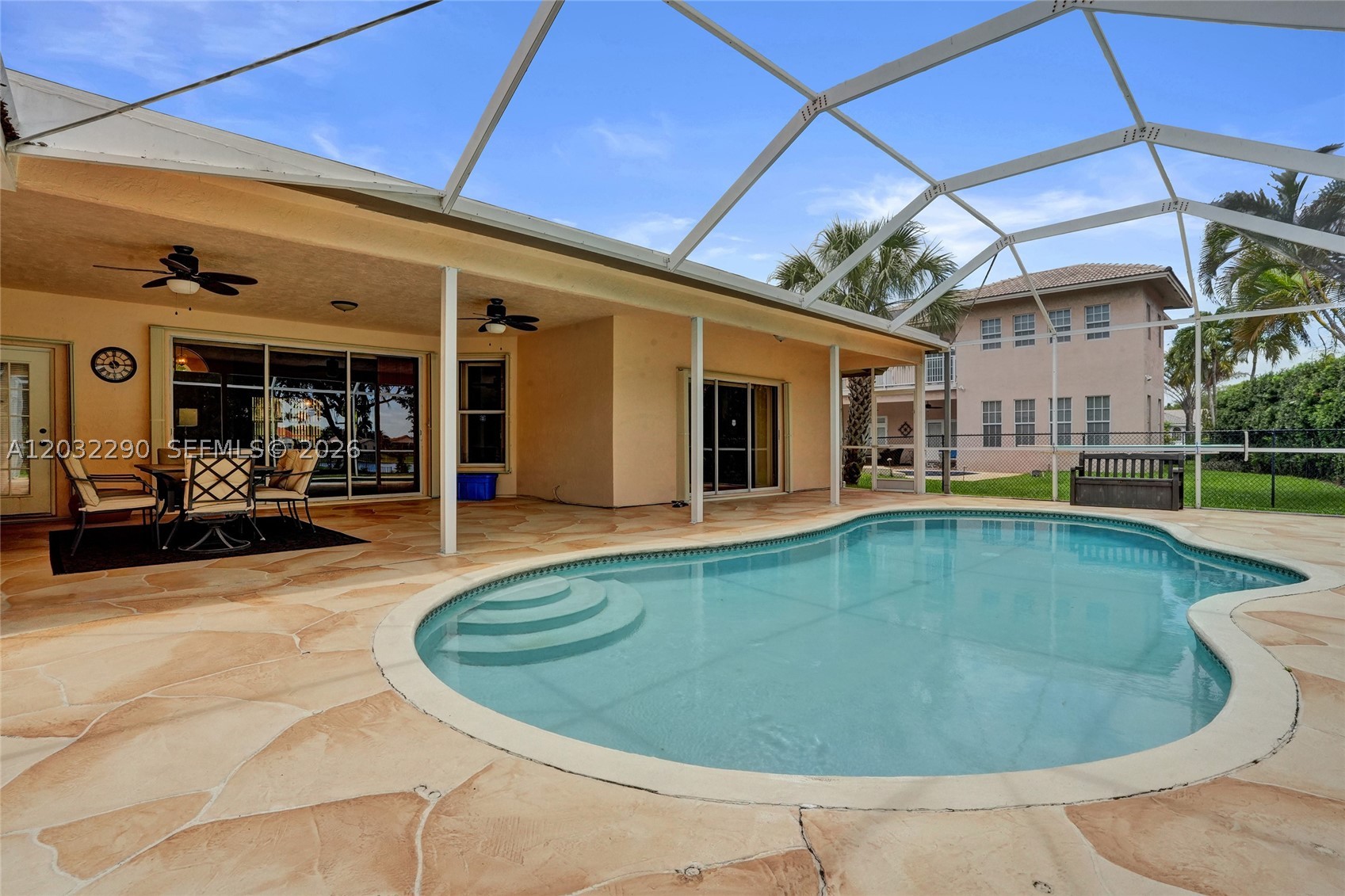 8269 NW 40th Ct