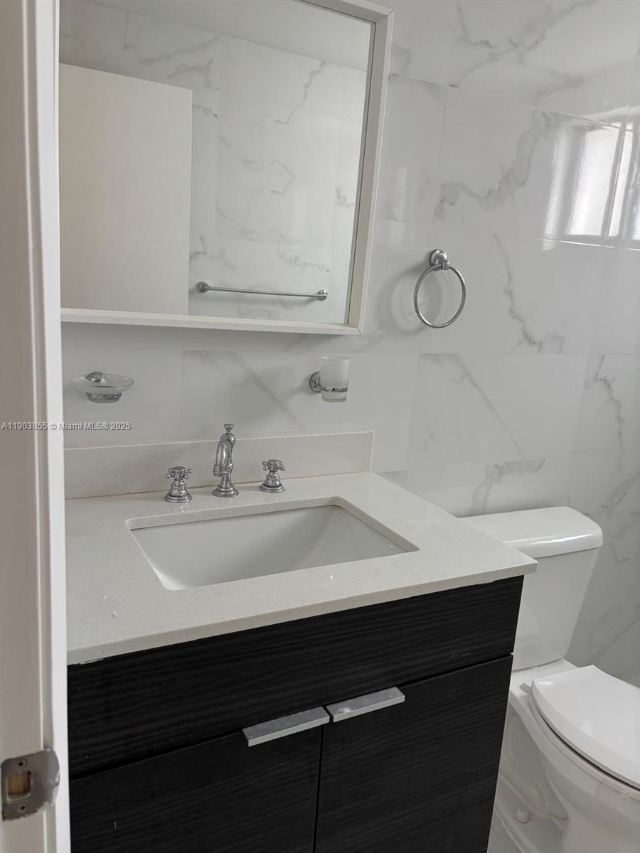 Los MolinosNew Development - Residential Lease