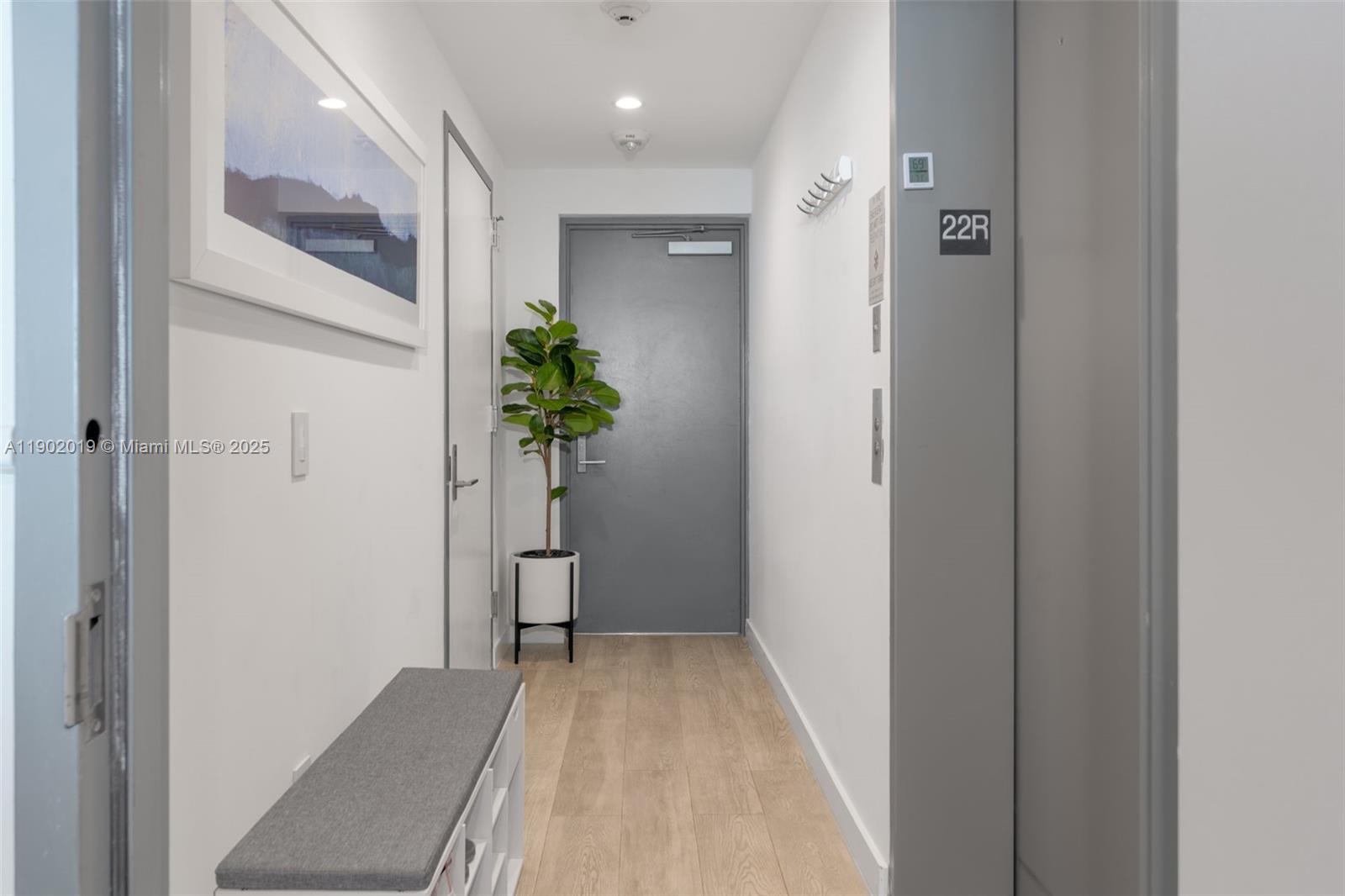 ONE PARAISO CONDO - Residential