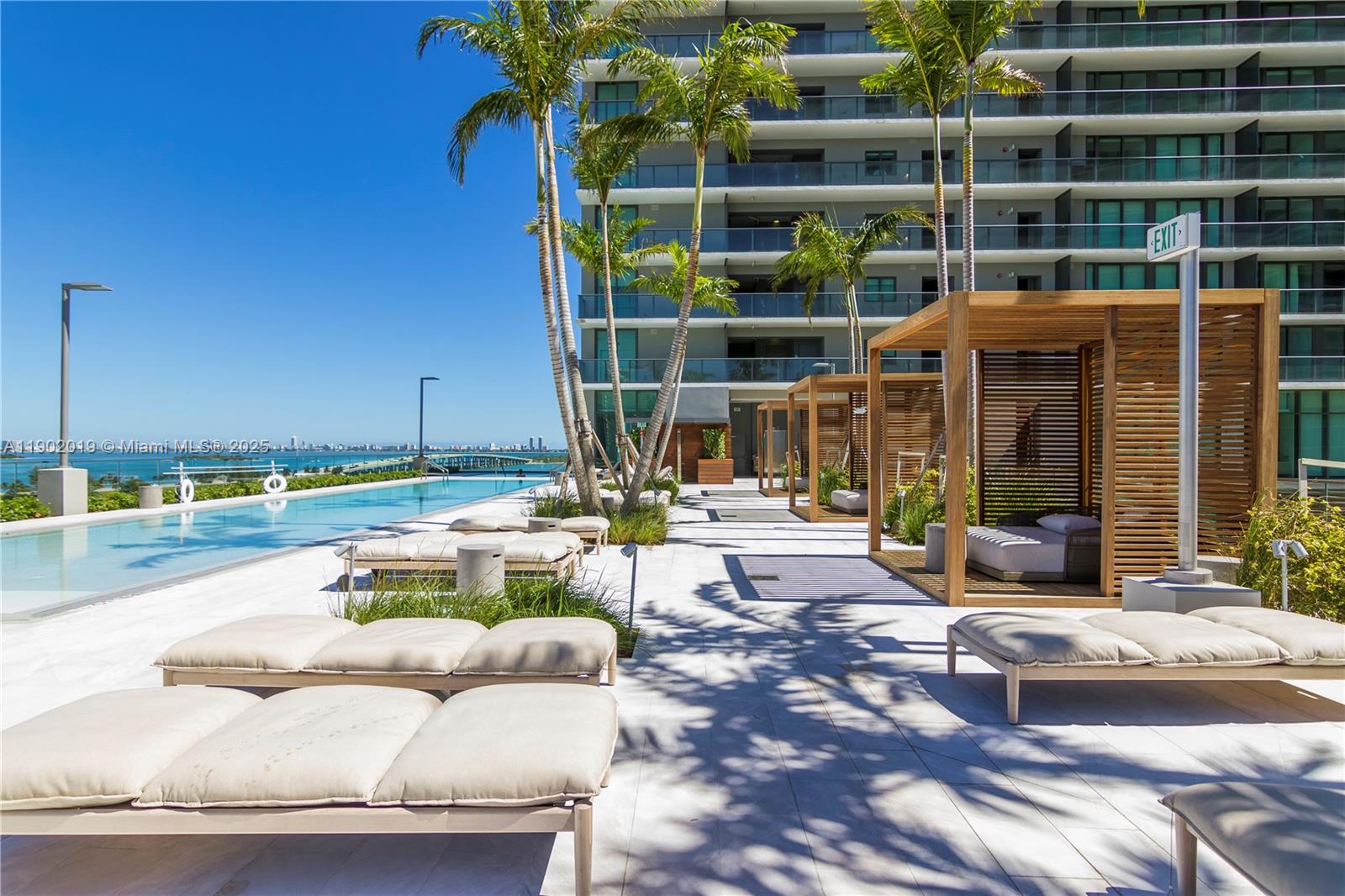 ONE PARAISO CONDO - Residential