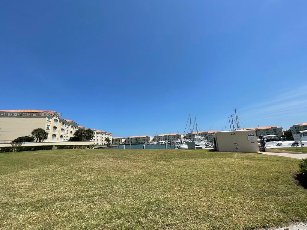 Photo of 19 W Harbour Isle Dr W #103, Fort Pierce, FL 34949 (MLS # A11830374)