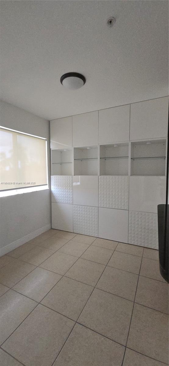 BREEZE OF GALLOWAY CONDO - Residential