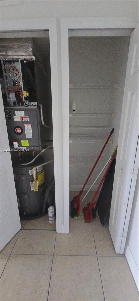 BREEZE OF GALLOWAY CONDO - Residential