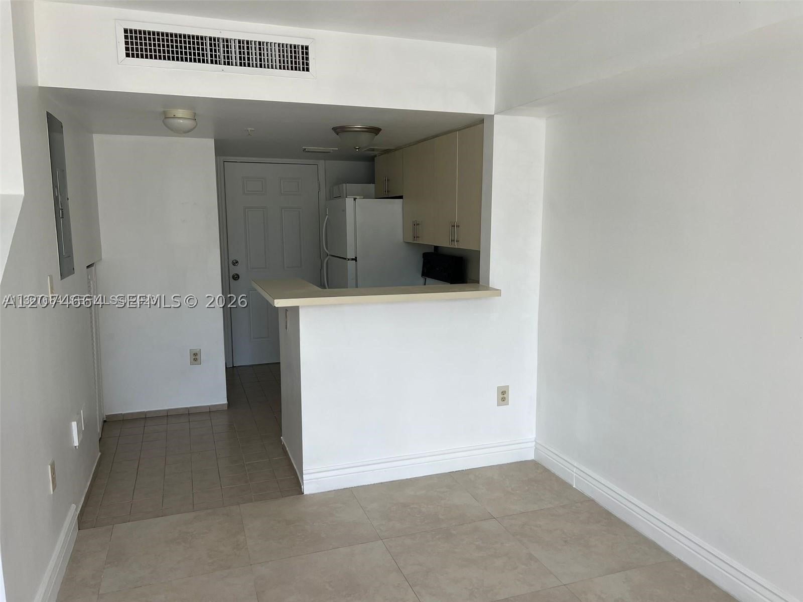 450 SW 3rd St 15