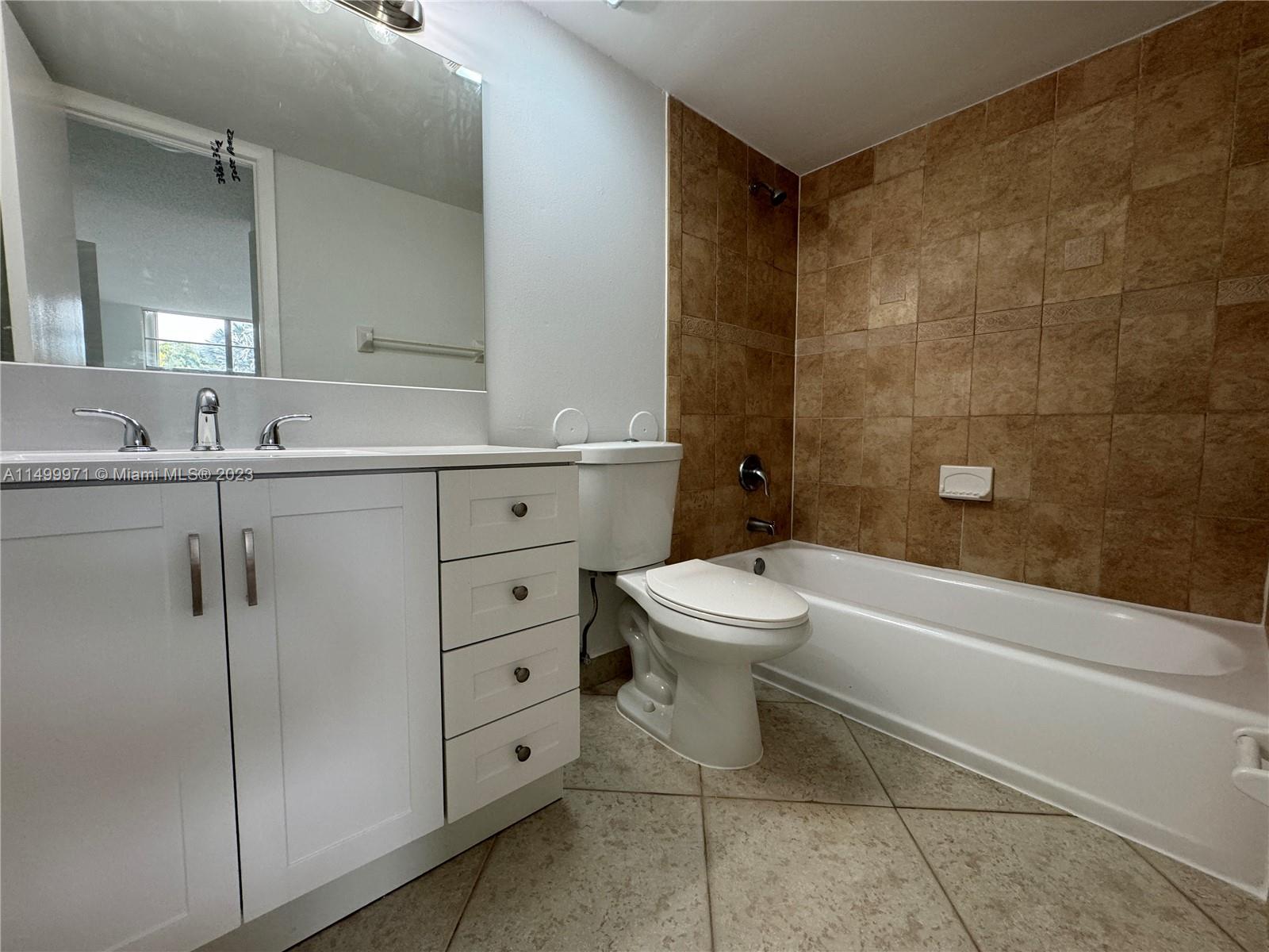 VILLAGE AT THE FALLS COND - Residential