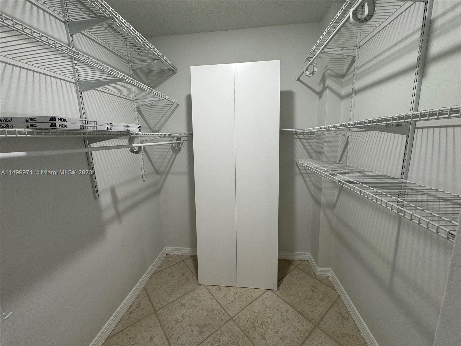 VILLAGE AT THE FALLS COND - Residential