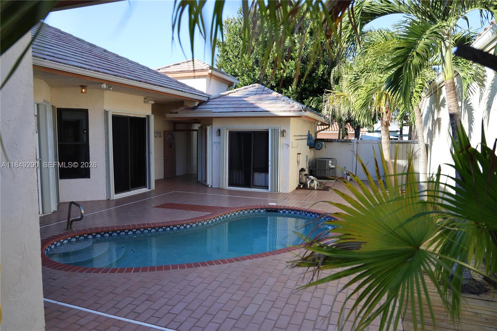 CITRUS GLEN - Residential