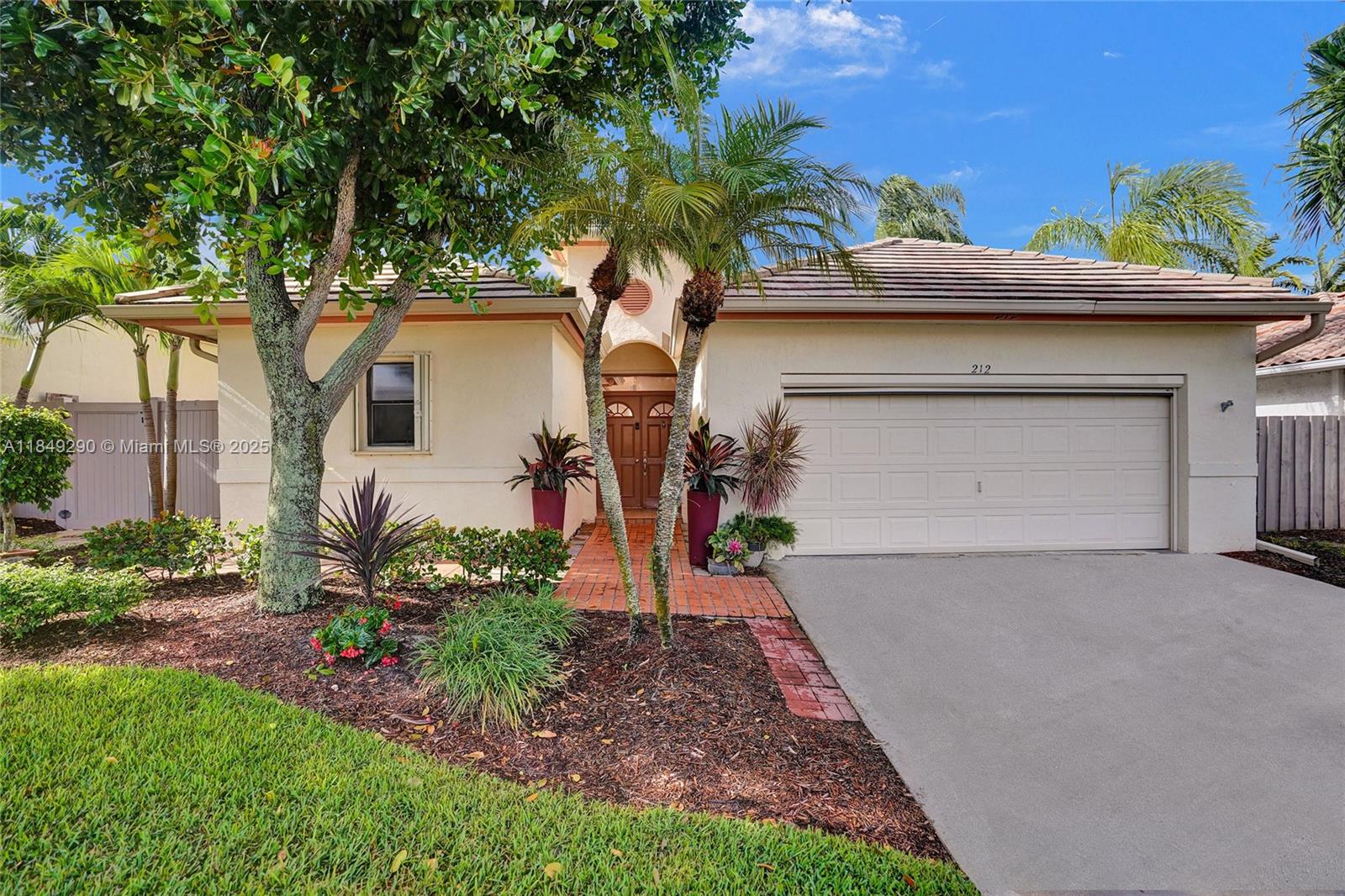 WALK THROUG THIS EXCEPTIONAL HOUSE WITH A PRIVATE COURTYARD WITH AN AMAZING POOL . WALK THROUGH THE ENTRYWAY AND THEN YOU WILL FIND A PRIVATE GUEST SUITE TO YOUR LEFT , WITH A PRIVATE BATHROOM AND WALK IN CLOSET WITH A VERY NICE TOUCH .SPACIOUS SPLIT IN THE MAIN HOME INVITING IN THE FAMILY ROOM AND IN THE DINNING ROOM WITH WOOD FLOORS , VERY NICE OPEN CONCEPT KITCHEN WITH GRANITE COUNTER TOP AND STAINLESS STEELS APPLIANCES .THE LIGHT-FILLED MASTER ROOM FOLLOWED BY A VERY LARGE COMFORTABLE BATHROOM . THE HOUSE HAS A CONVINIENT COVERED PARKING AND OUTSIDE PARKING SPACE .The Walls will be painted back to a neutral color.