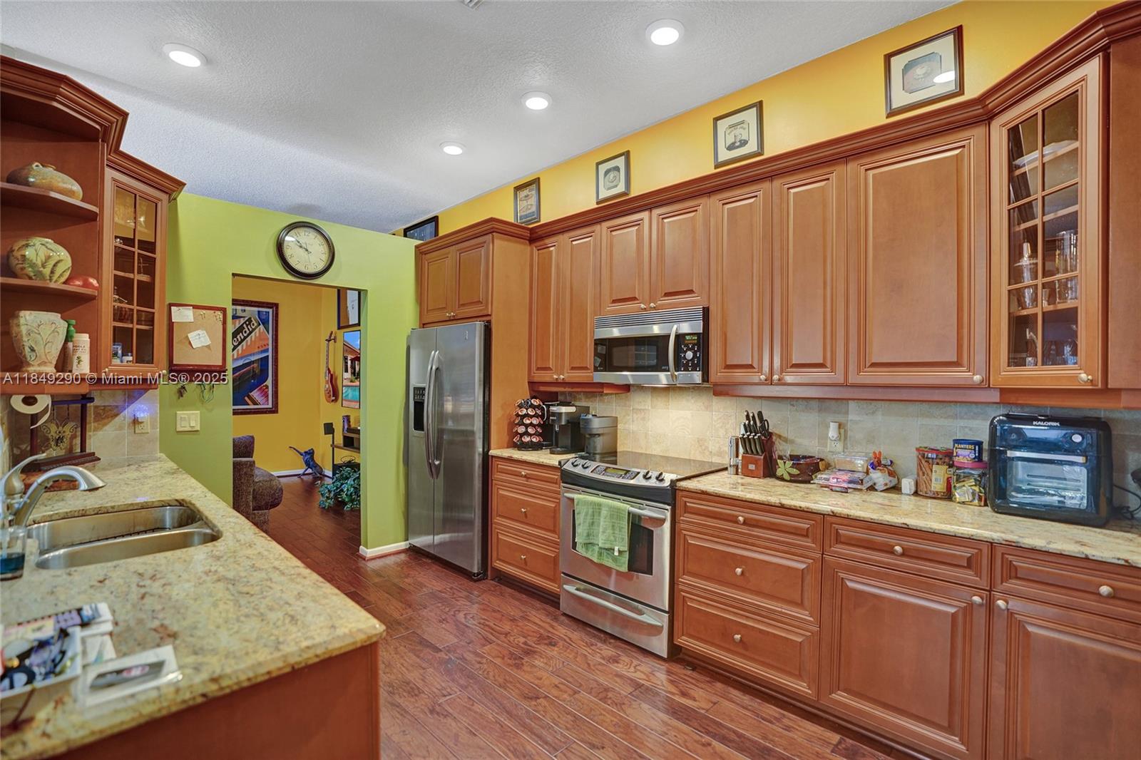 212 Citrus Trl, Boynton Beach, FL, 33436/$599,999 3 212 Citrus Trl