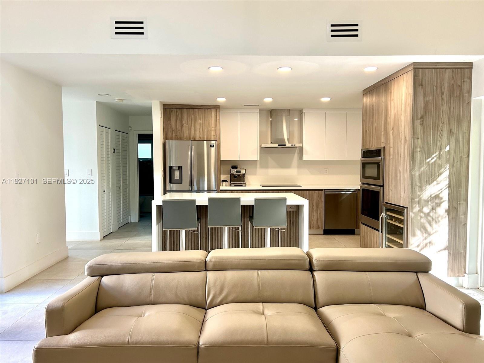 C GAB COUNTRY CLUB SEC 5 - Residential Lease