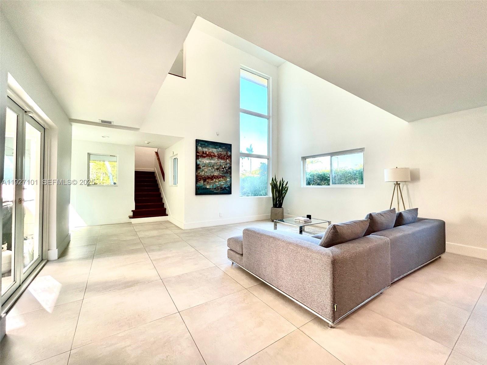 C GAB COUNTRY CLUB SEC 5 - Residential Lease