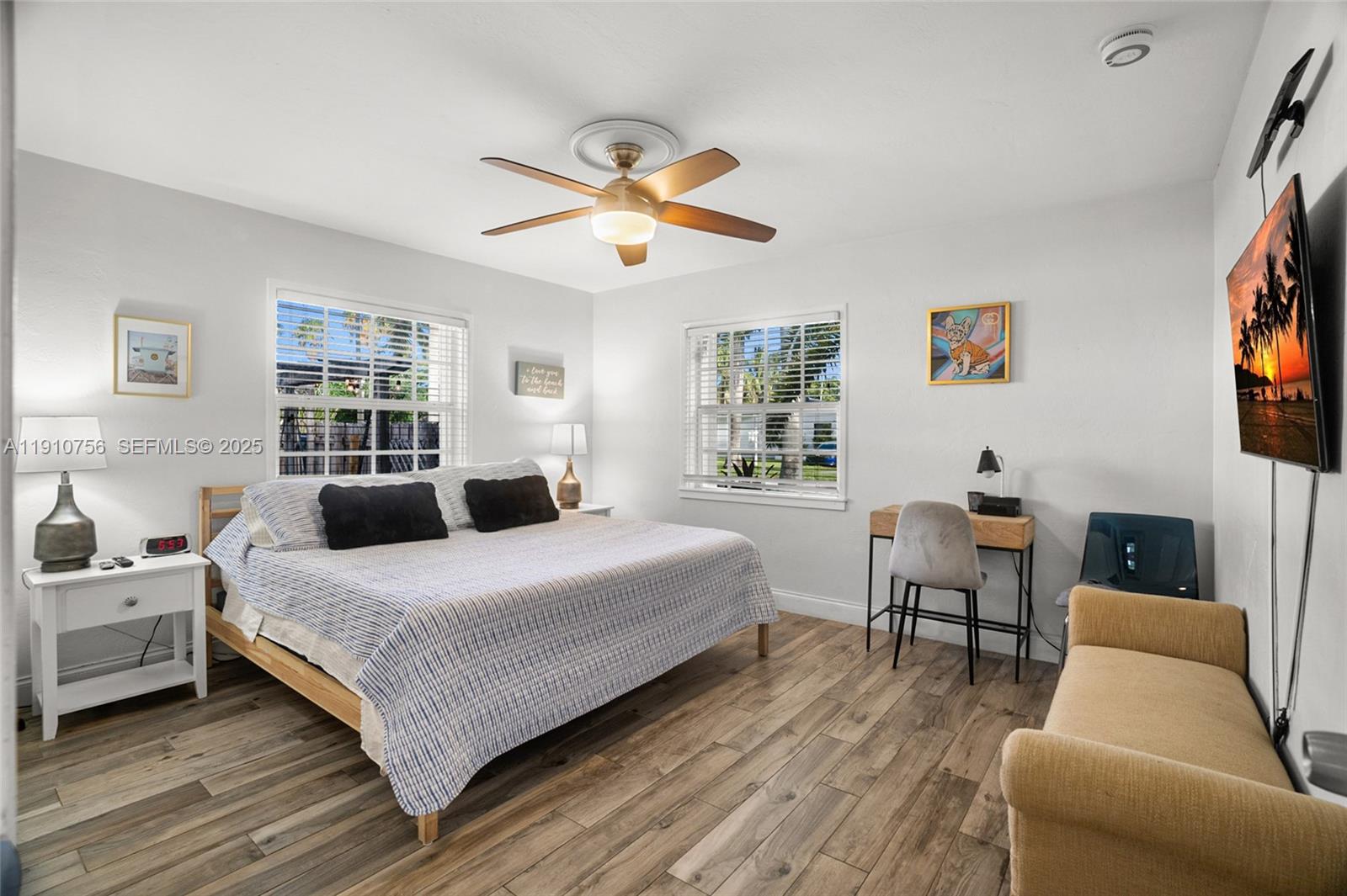 SUNSET TRAILS NO 4 - Residential