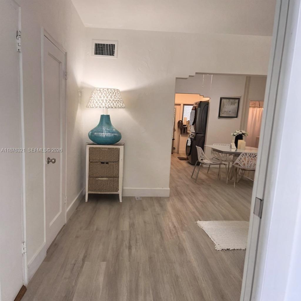 PARK CORNER CONDO - Residential