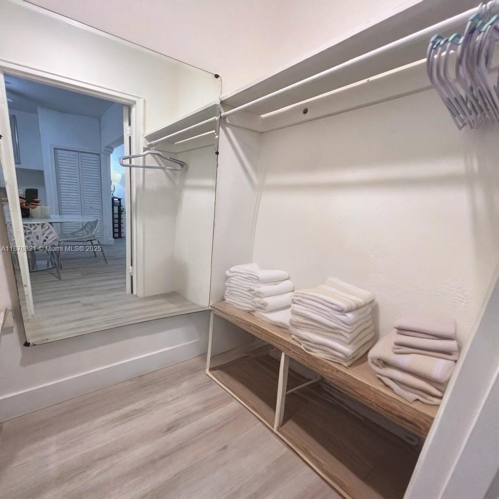 PARK CORNER CONDO - Residential