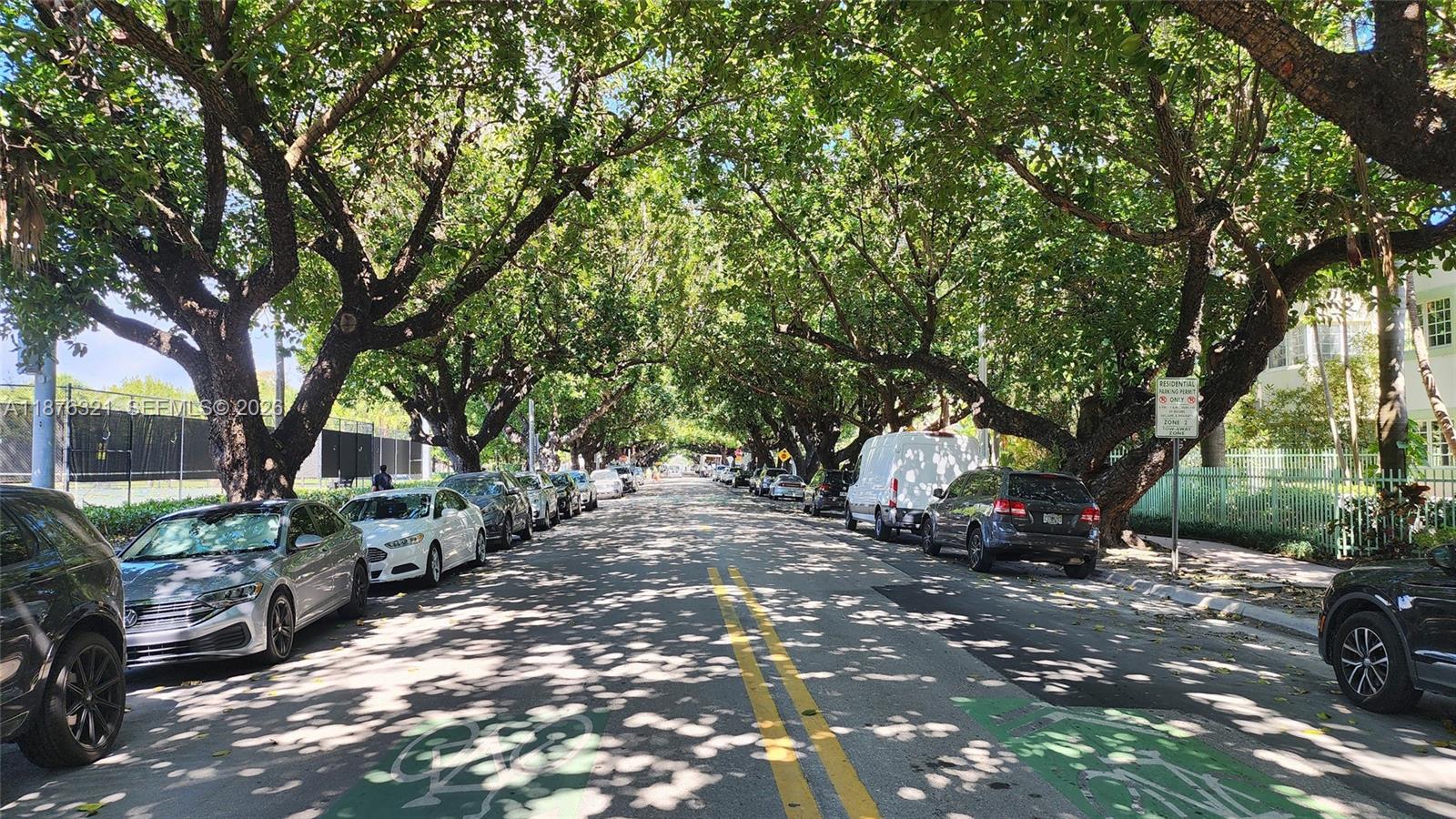 PARK CORNER CONDO - Residential