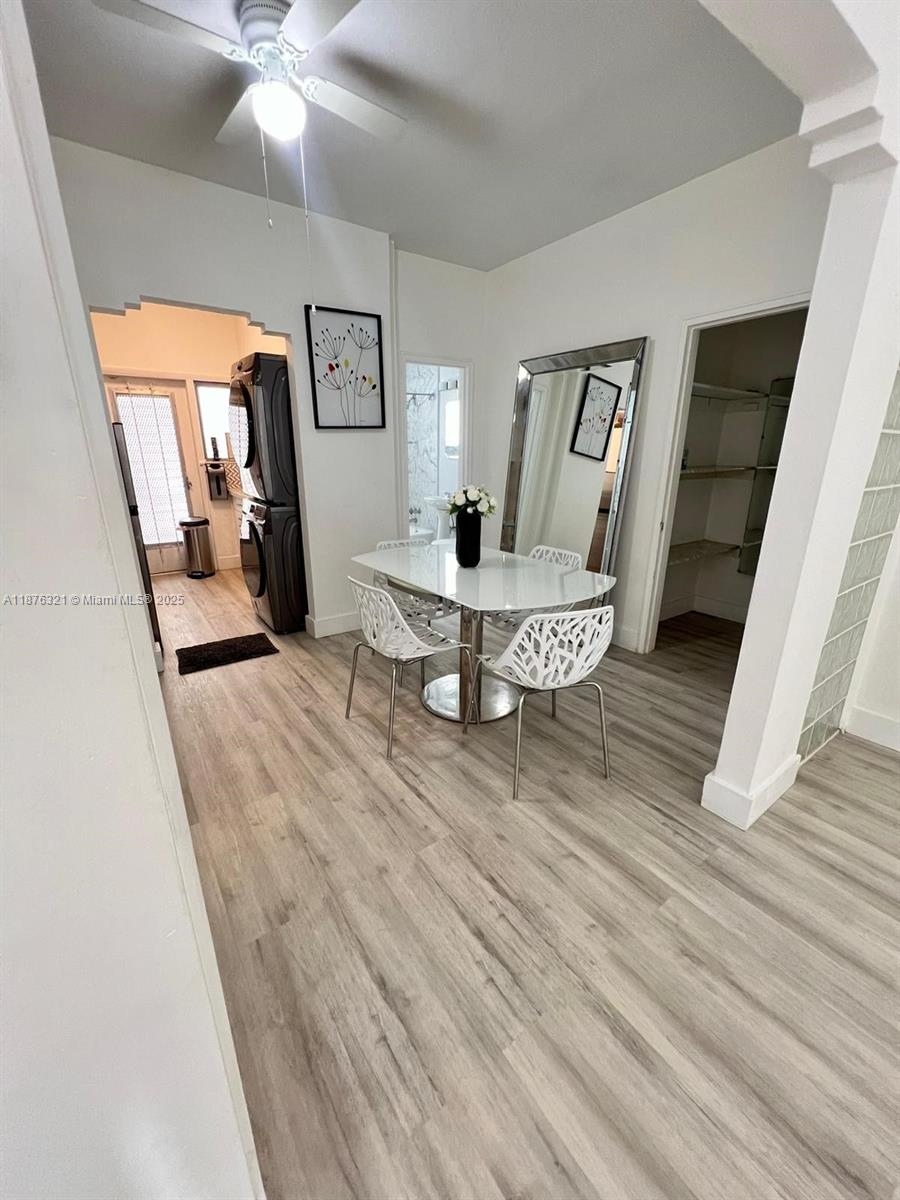 PARK CORNER CONDO - Residential