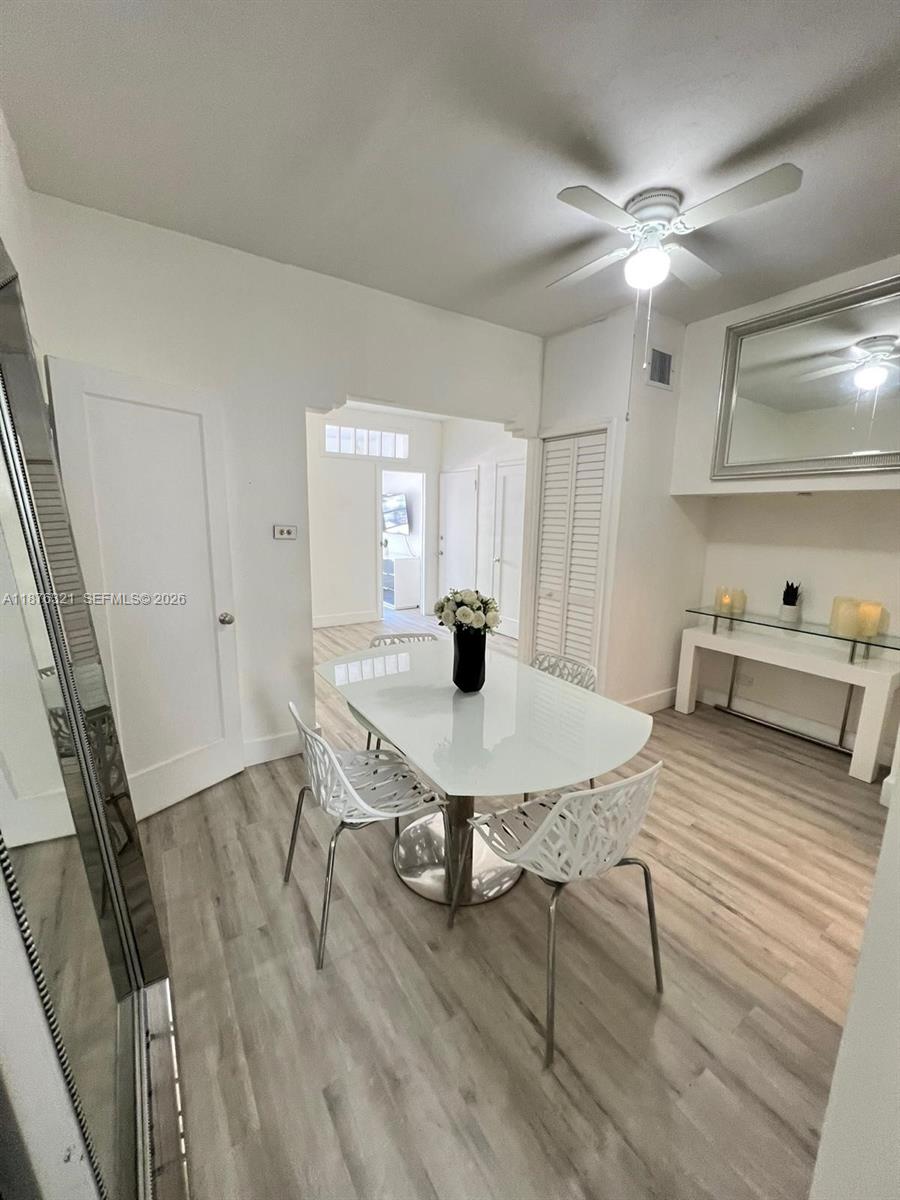 PARK CORNER CONDO - Residential