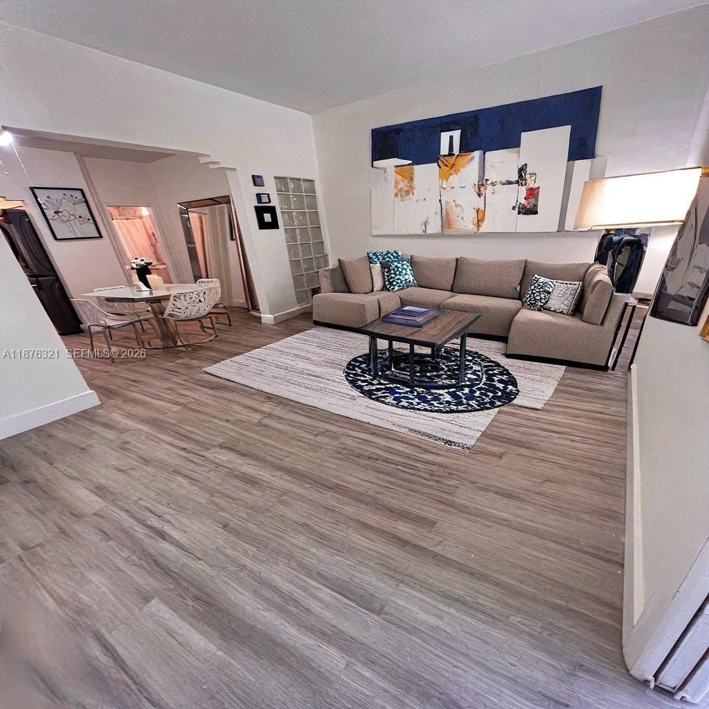 PARK CORNER CONDO - Residential