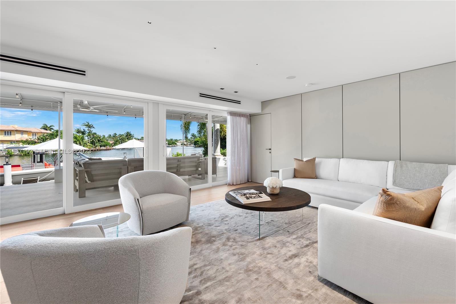 NORTH BAL HARBOUR - Residential