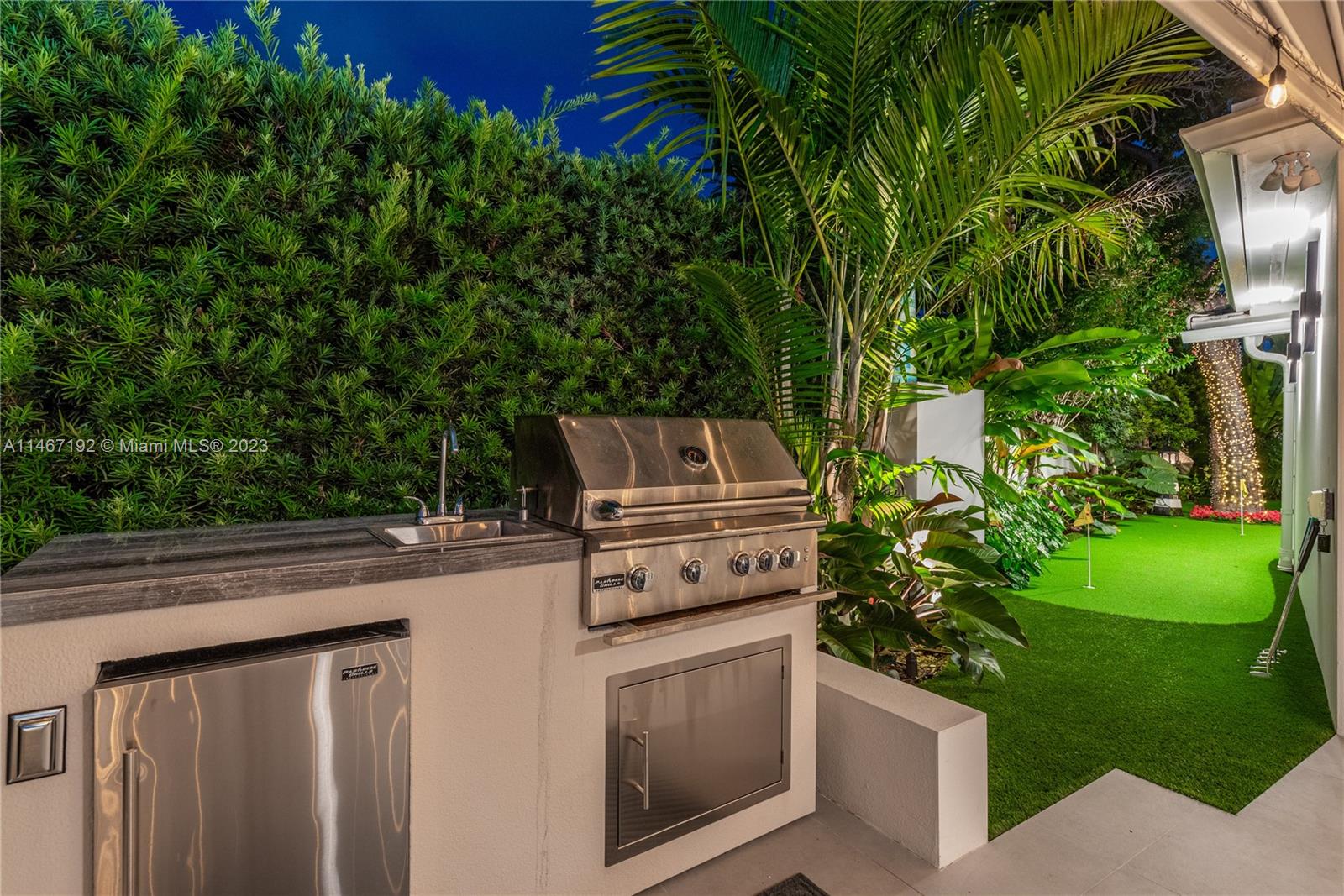 NORTH BAL HARBOUR - Residential