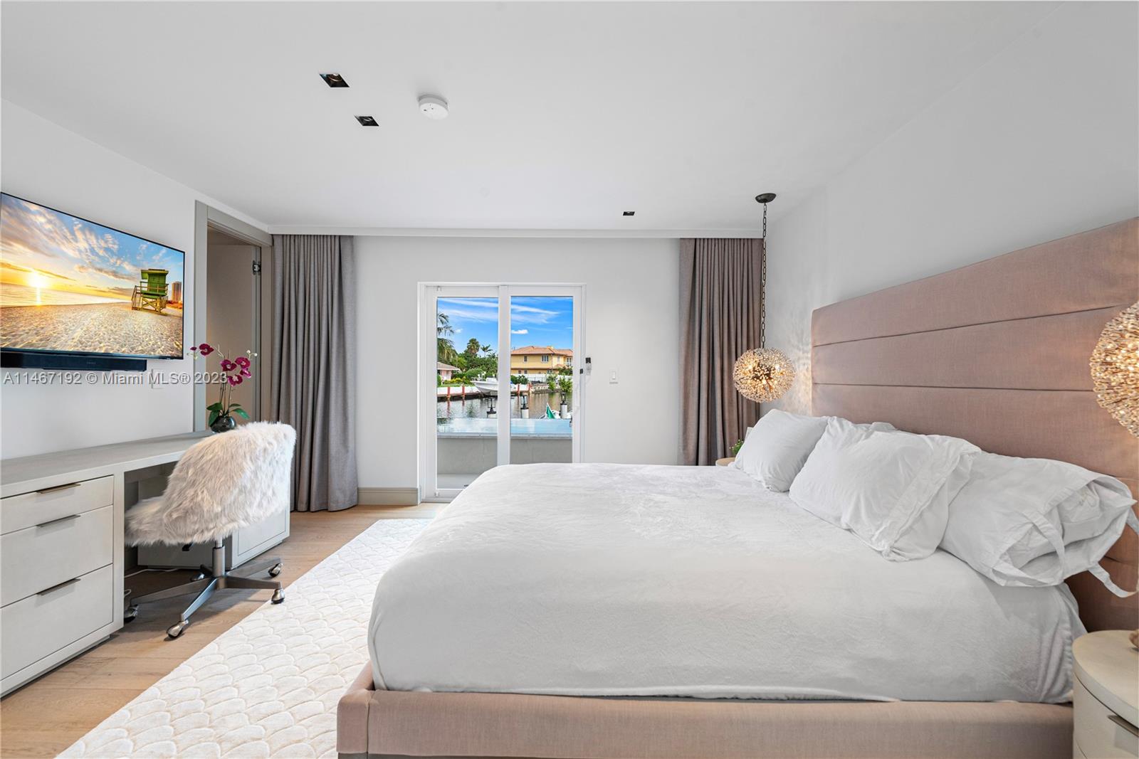 NORTH BAL HARBOUR - Residential