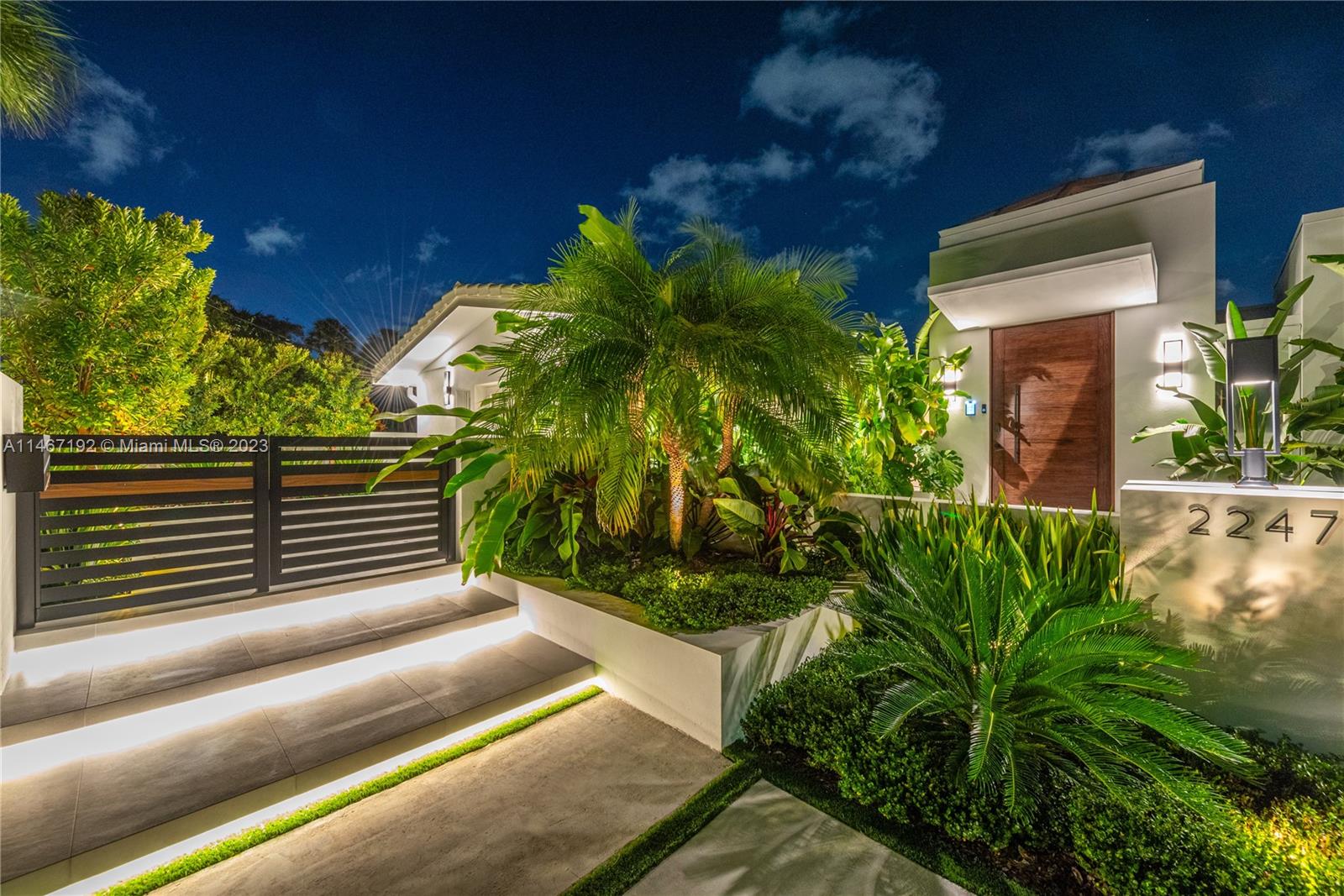 NORTH BAL HARBOUR - Residential